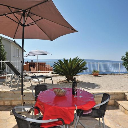 Amazing Apartment In Okrug Gornji With Wifi Trogir Exterior photo